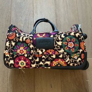 Vera Bradley Rolling Bag 21”